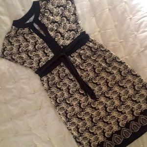 Elegant Black and Cream Patterned Dress